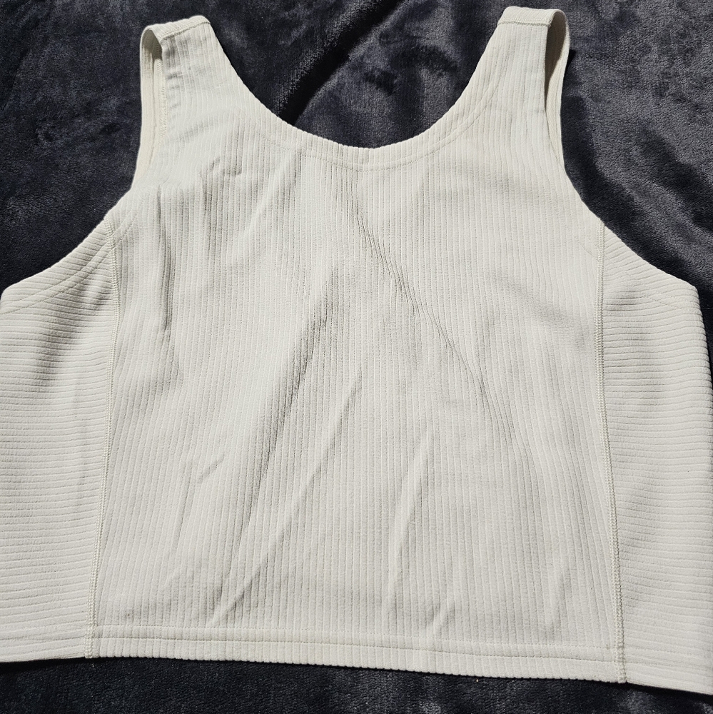 Lululemon Junior 10